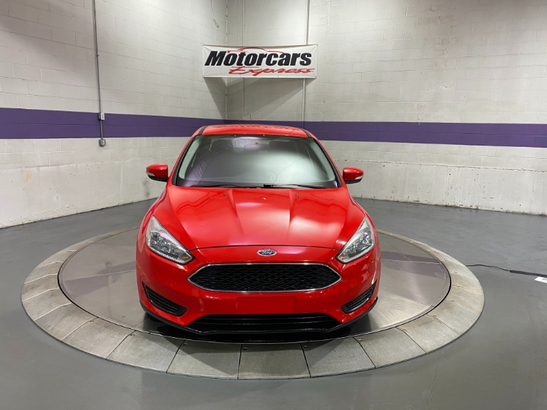 Used-2016-Ford-Focus-SE-FWD