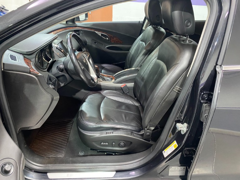 Used-2013-Buick-LaCrosse-Leather-FWD