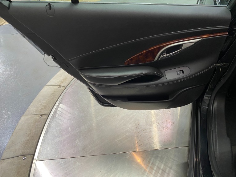 Used-2013-Buick-LaCrosse-Leather-FWD