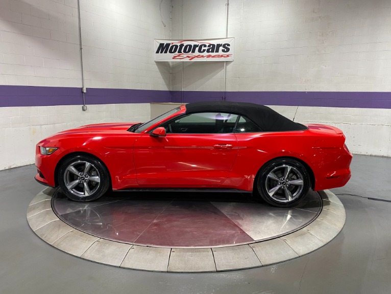 Used-2017-Ford-Mustang-Convertible-V6-RWD-Manual