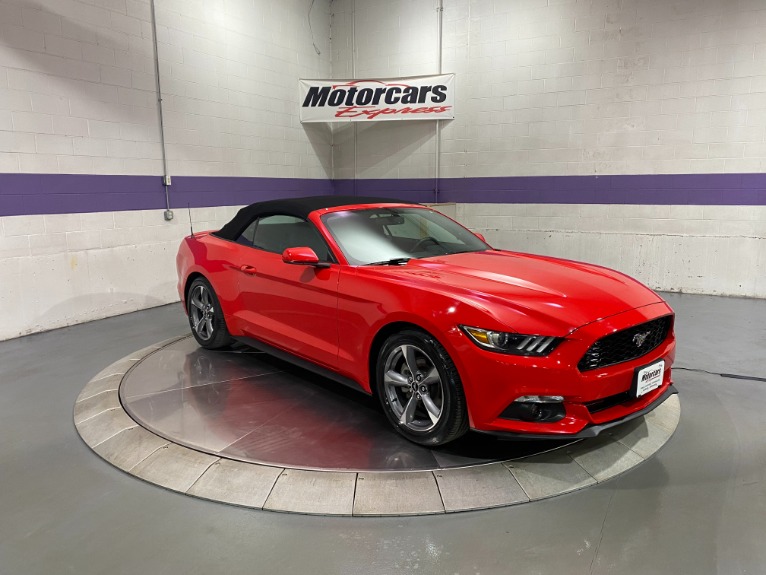 Used-2017-Ford-Mustang-Convertible-V6-RWD-Manual