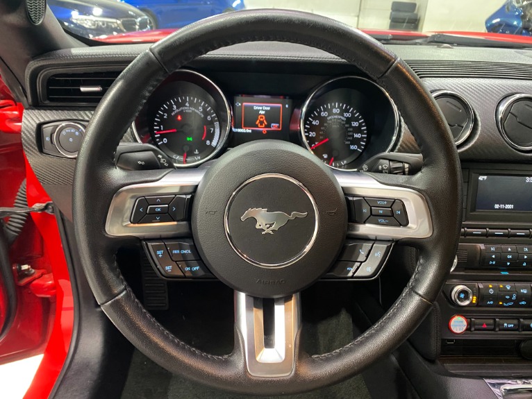 Used-2017-Ford-Mustang-Convertible-V6-RWD-Manual