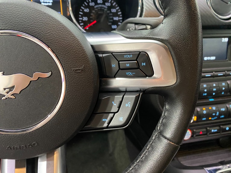 Used-2017-Ford-Mustang-Convertible-V6-RWD-Manual