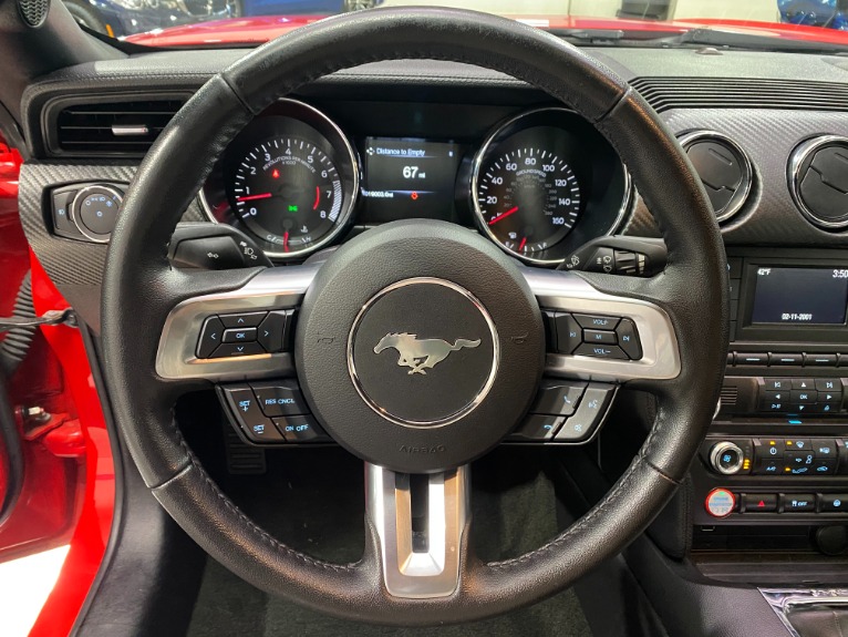 Used-2017-Ford-Mustang-Convertible-V6-RWD-Manual