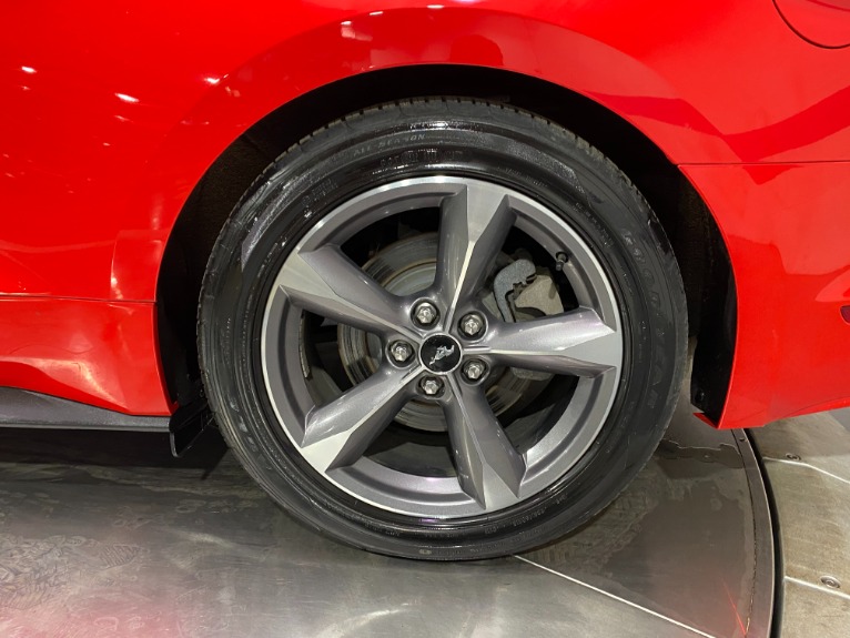 Used-2017-Ford-Mustang-Convertible-V6-RWD-Manual