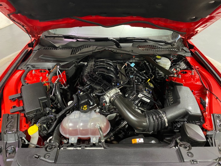 Used-2017-Ford-Mustang-Convertible-V6-RWD-Manual