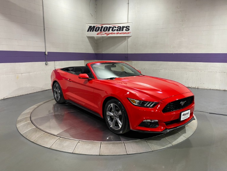 Used-2017-Ford-Mustang-Convertible-V6-RWD-Manual