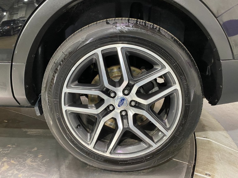 Used-2017-Ford-Explorer-Sport-AWD