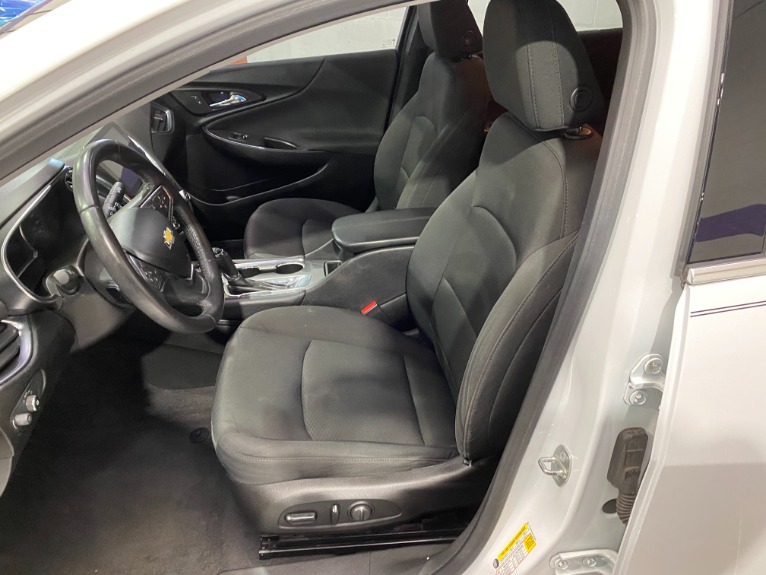 Used-2016-Chevrolet-Malibu-LT-FWD