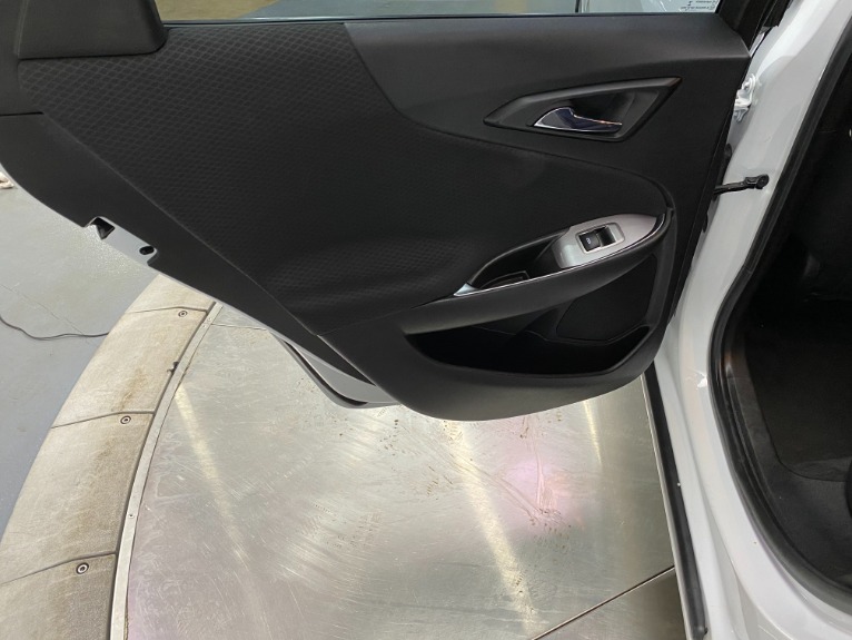 Used-2016-Chevrolet-Malibu-LT-FWD