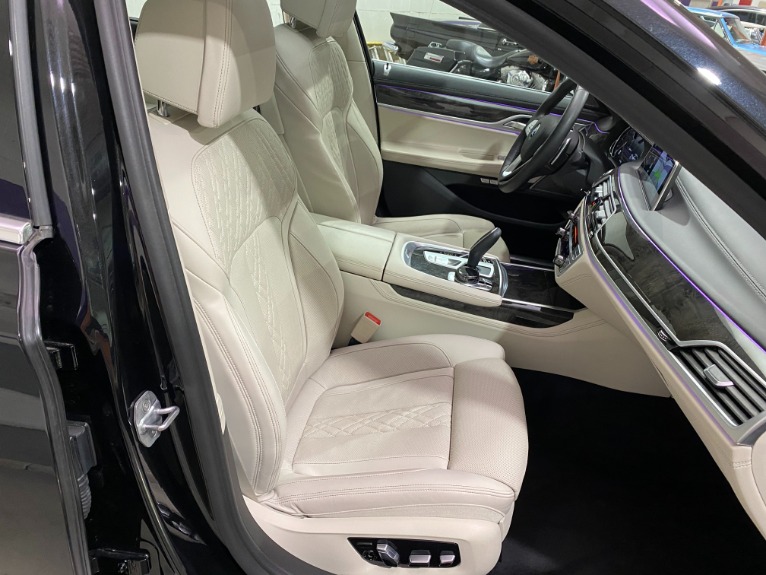 Used-2018-BMW-7-Series-740e-xDrive-iPerformance