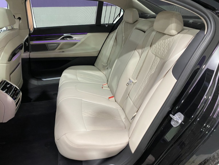 Used-2018-BMW-7-Series-740e-xDrive-iPerformance
