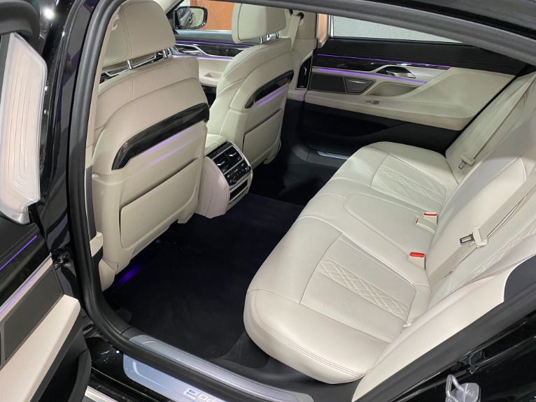 Used-2018-BMW-7-Series-740e-xDrive-iPerformance