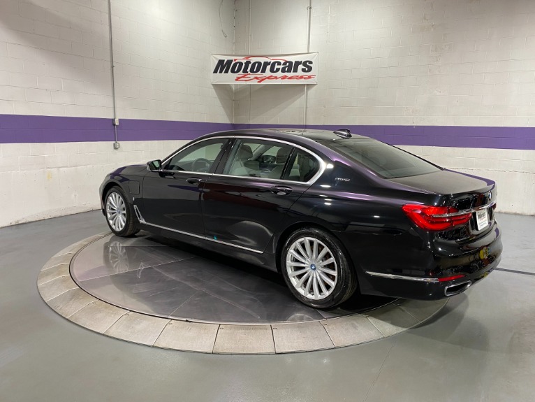 Used-2018-BMW-7-Series-740e-xDrive-iPerformance