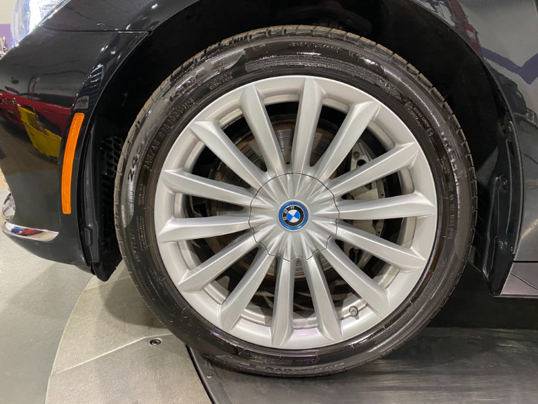 Used-2018-BMW-7-Series-740e-xDrive-iPerformance