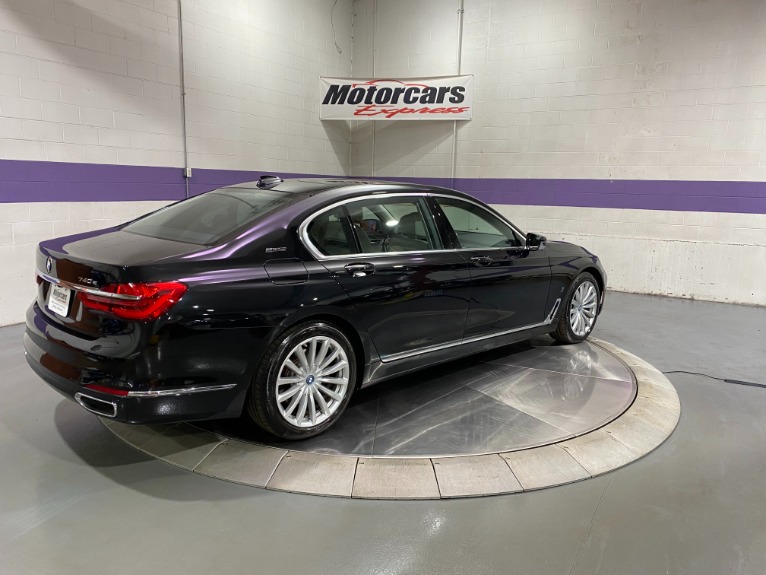Used-2018-BMW-7-Series-740e-xDrive-iPerformance