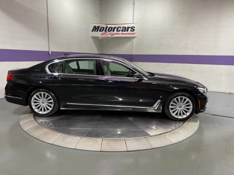 Used-2018-BMW-7-Series-740e-xDrive-iPerformance