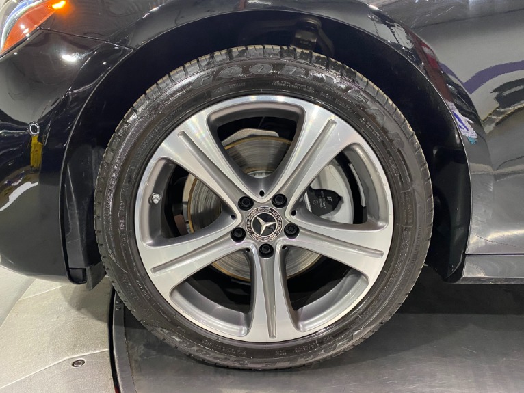 Used-2018-Mercedes-Benz-E-Class-E-300-4MATIC