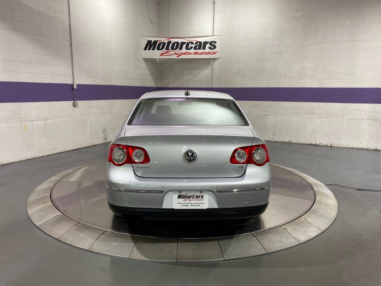 Used-2006-Volkswagen-Passat-36