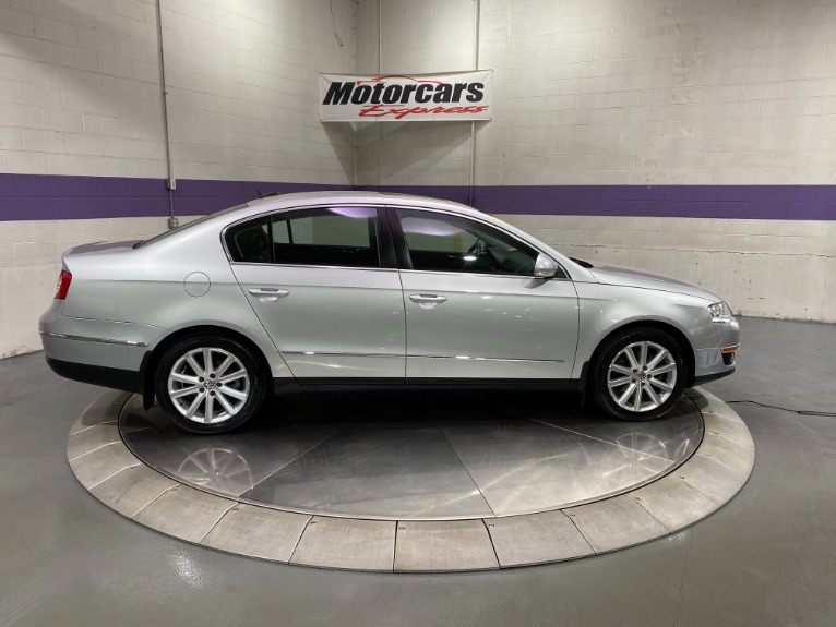 Used-2006-Volkswagen-Passat-36