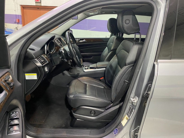 Used-2012-Mercedes-Benz-M-Class-ML-350