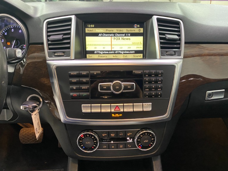Used-2012-Mercedes-Benz-M-Class-ML-350