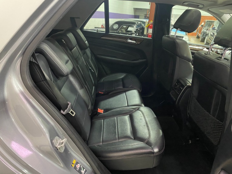 Used-2012-Mercedes-Benz-M-Class-ML-350