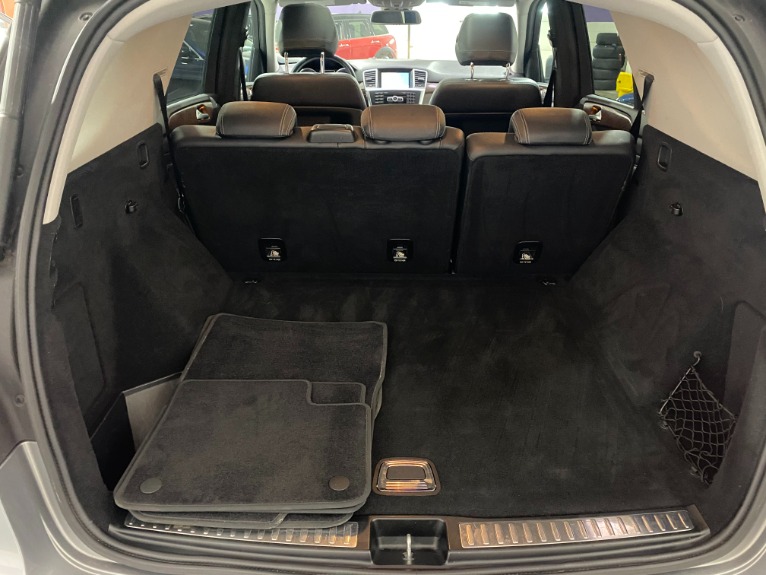 Used-2012-Mercedes-Benz-M-Class-ML-350