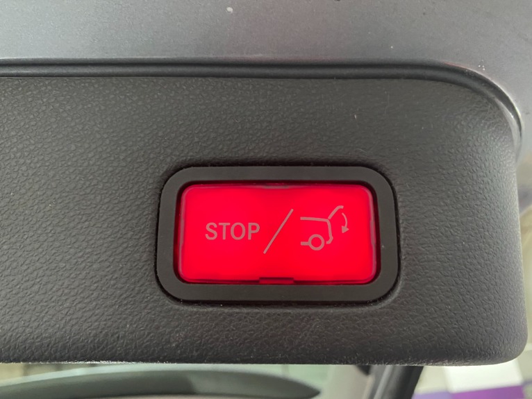 Used-2012-Mercedes-Benz-M-Class-ML-350