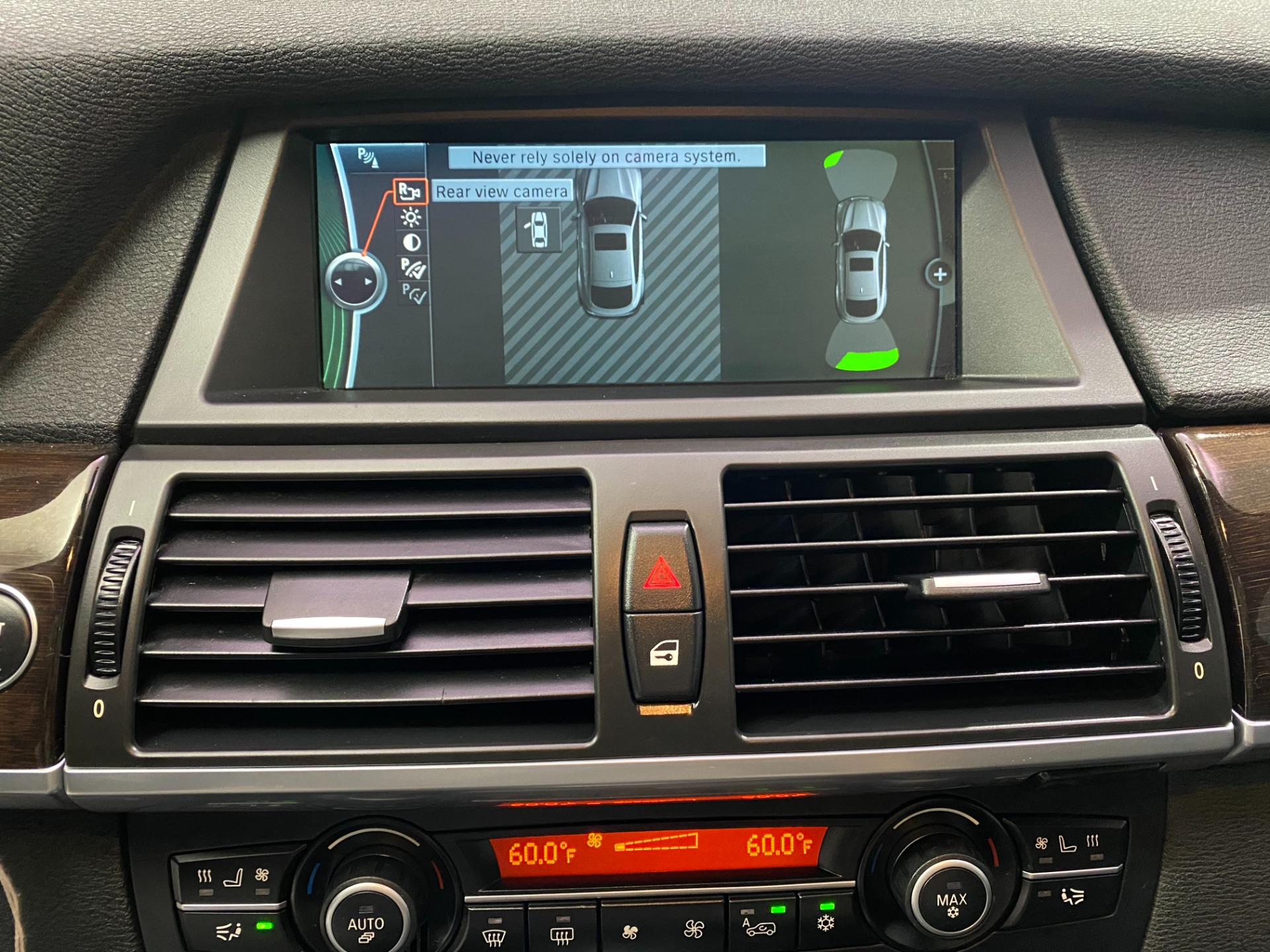 Used-2014-BMW-X6-xDrive35i