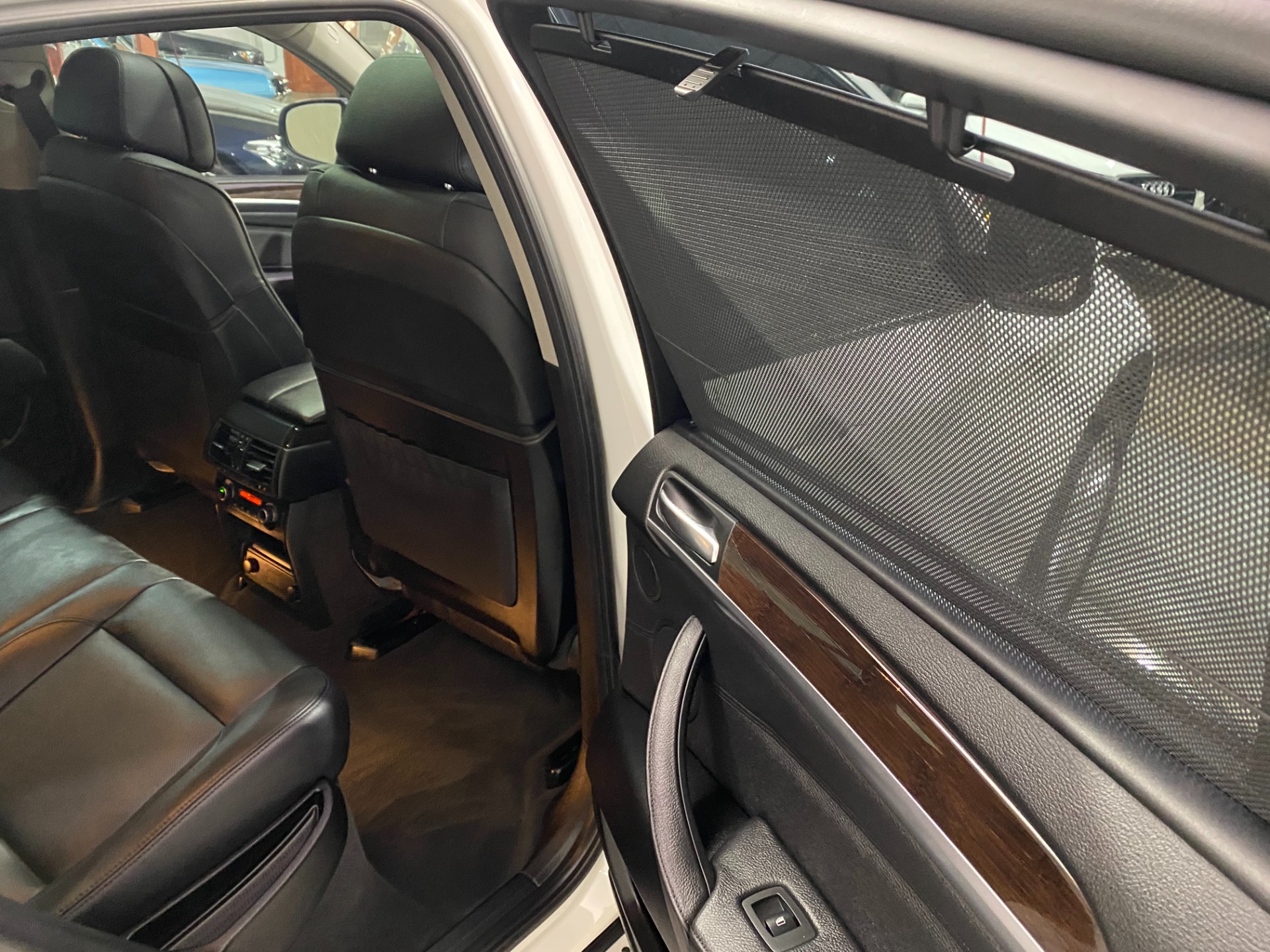 Used-2014-BMW-X6-xDrive35i