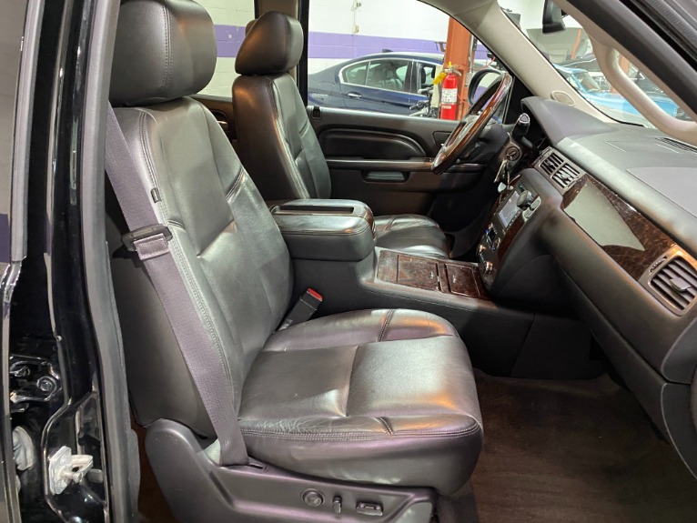 Used-2013-GMC-Yukon-XL-Denali-AWD