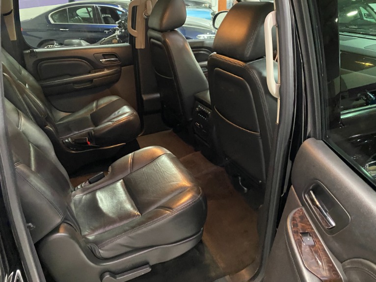 Used-2013-GMC-Yukon-XL-Denali-AWD