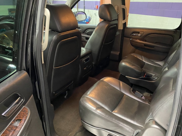 Used-2013-GMC-Yukon-XL-Denali-AWD