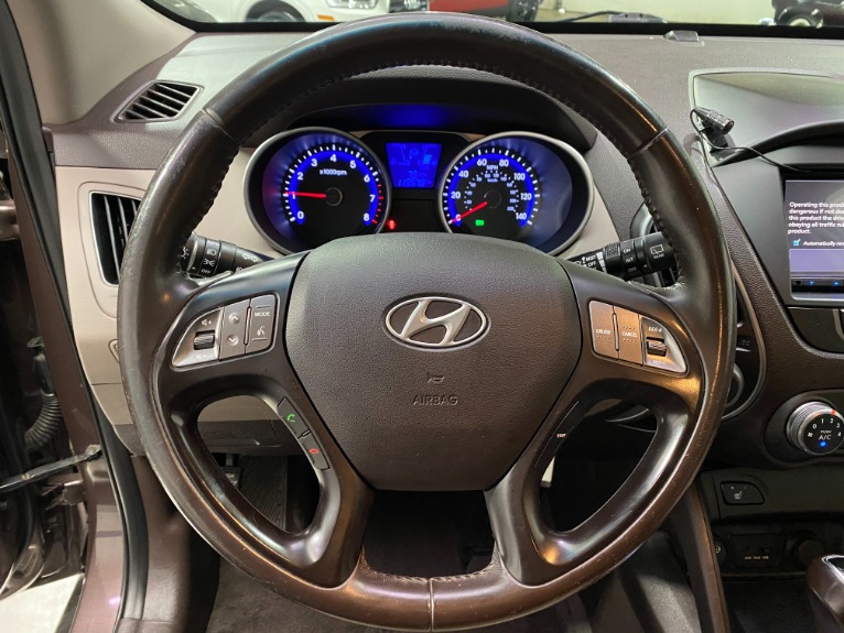 Used-2014-Hyundai-Tucson-SE-AWD