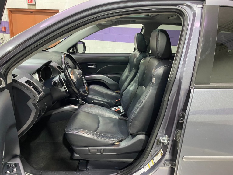 Used-2008-Mitsubishi-Outlander-XLS-AWD