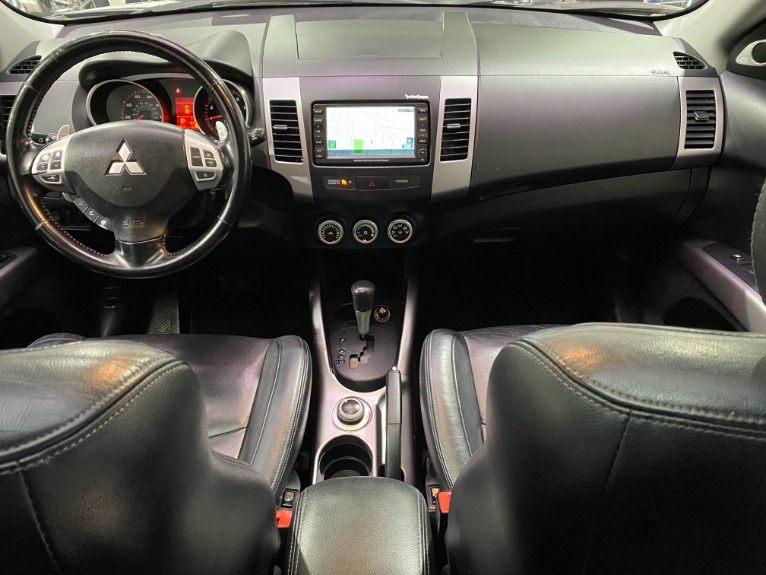 Used-2008-Mitsubishi-Outlander-XLS-AWD