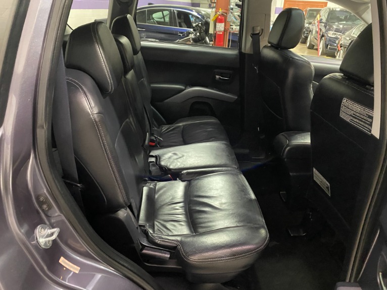 Used-2008-Mitsubishi-Outlander-XLS-AWD