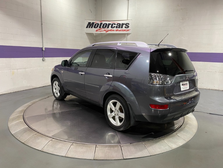 Used-2008-Mitsubishi-Outlander-XLS-AWD