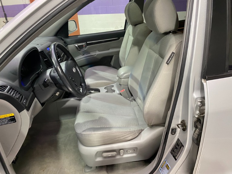 Used-2007-Hyundai-Santa-Fe-SE