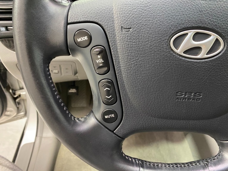 Used-2007-Hyundai-Santa-Fe-SE