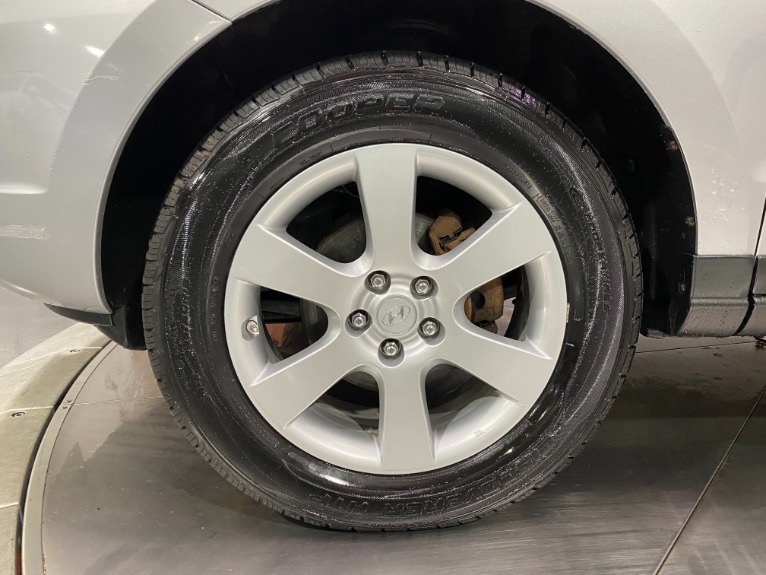 Used-2007-Hyundai-Santa-Fe-SE