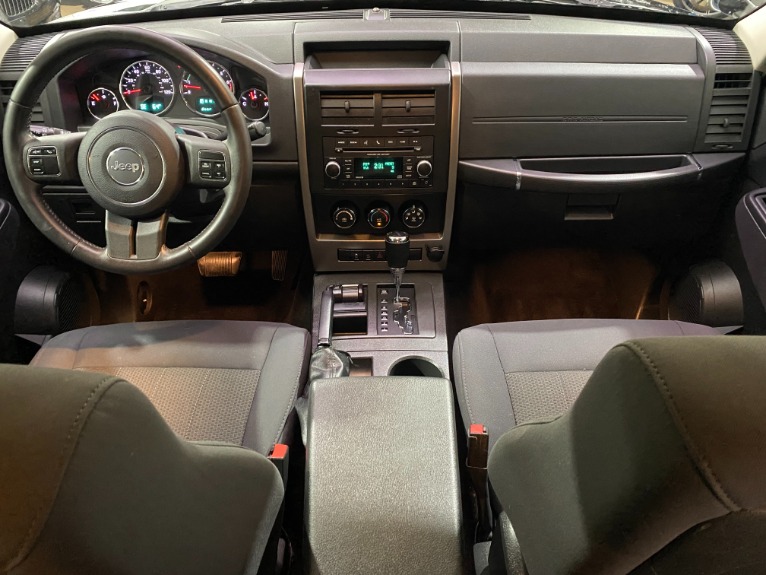 Used-2012-Jeep-Liberty-Sport-4X4