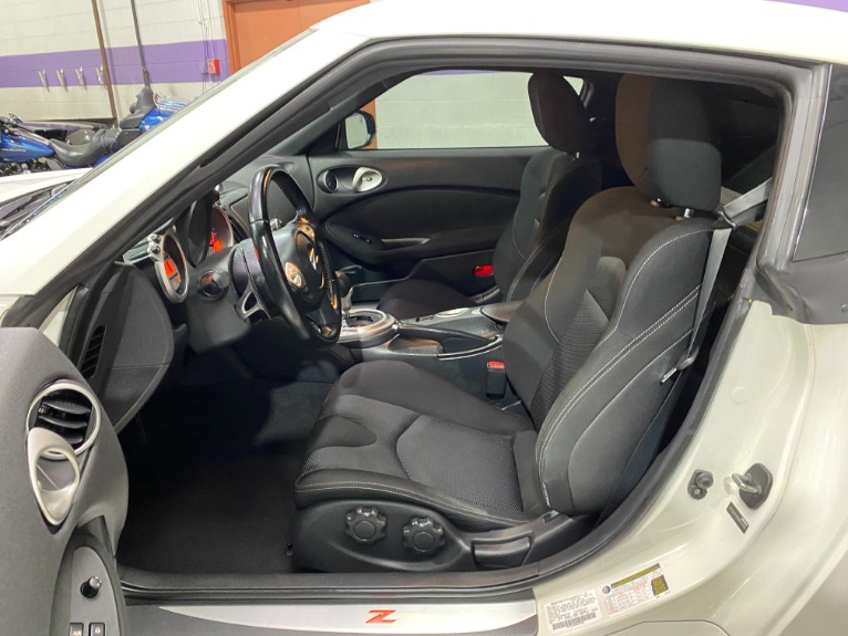 Used-2011-Nissan-370Z-Touring-RWD