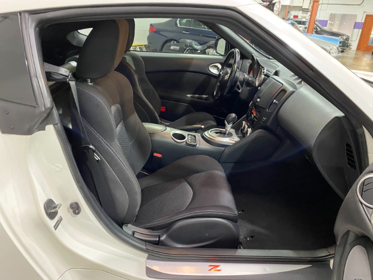 Used-2011-Nissan-370Z-Touring-RWD