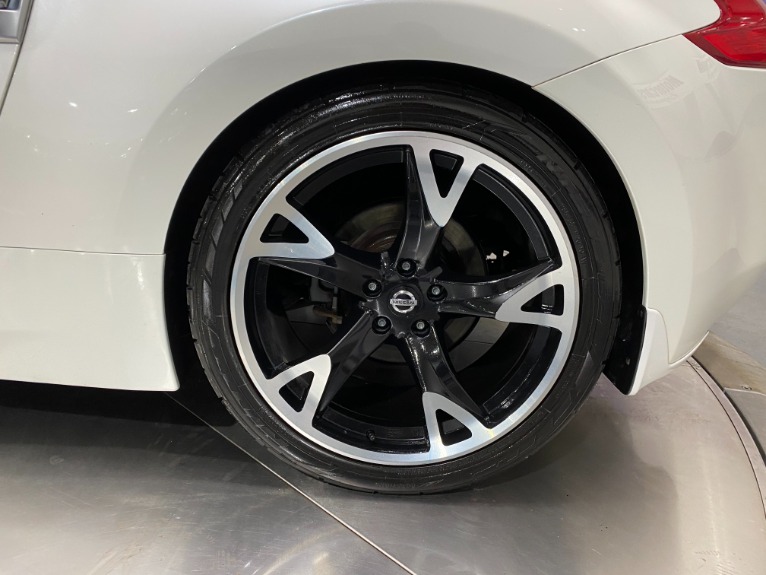 Used-2011-Nissan-370Z-Touring-RWD