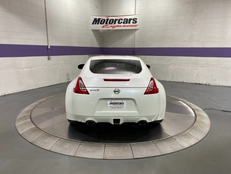 Used-2011-Nissan-370Z-Touring-RWD