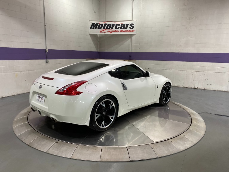 Used-2011-Nissan-370Z-Touring-RWD