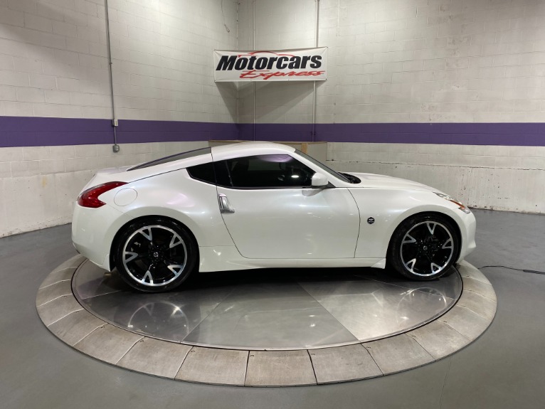 Used-2011-Nissan-370Z-Touring-RWD