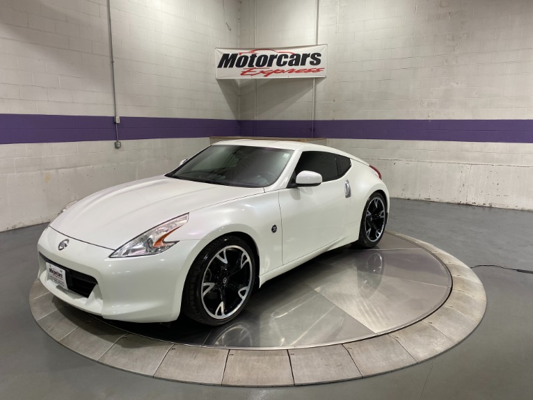 Used-2011-Nissan-370Z-Touring-RWD